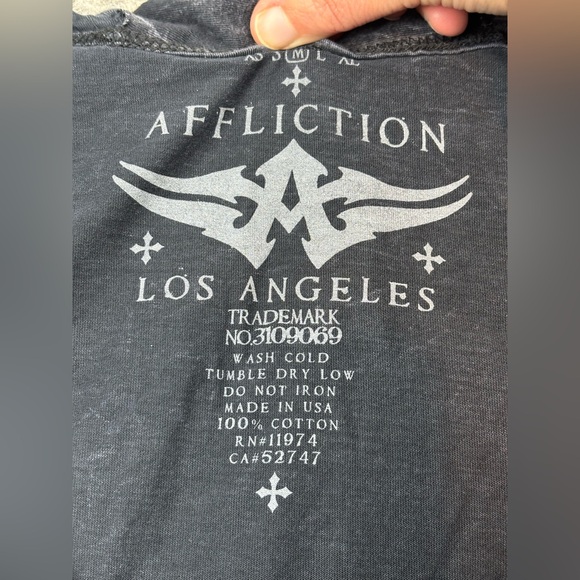 Affliction | Eagle Dream Catcher | Long Sleeve Top | Size Medium - Picture 2 of 6